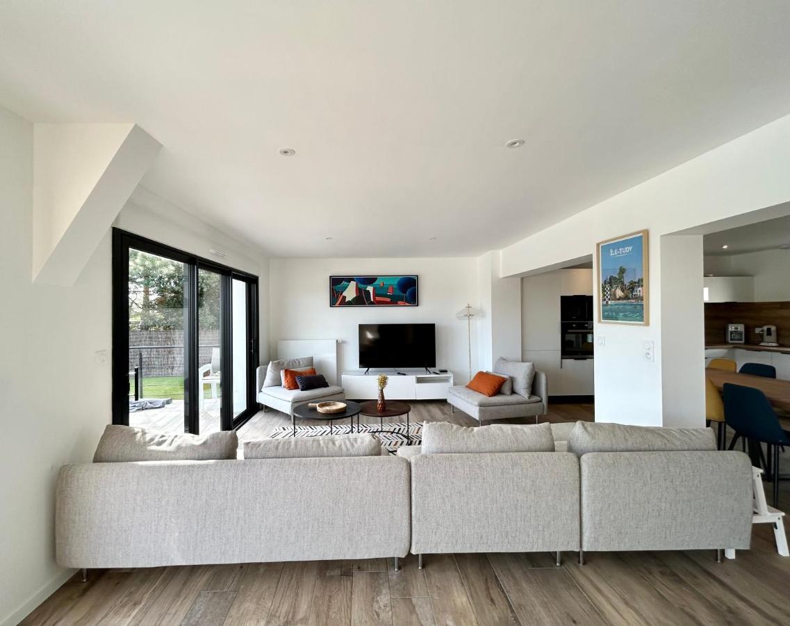 Superbe Villa Tout Confort Avec Piscine Chauffee Er Couverte Et Spa A 2 Pas De La Plage Fouesnant Zewnętrze zdjęcie
