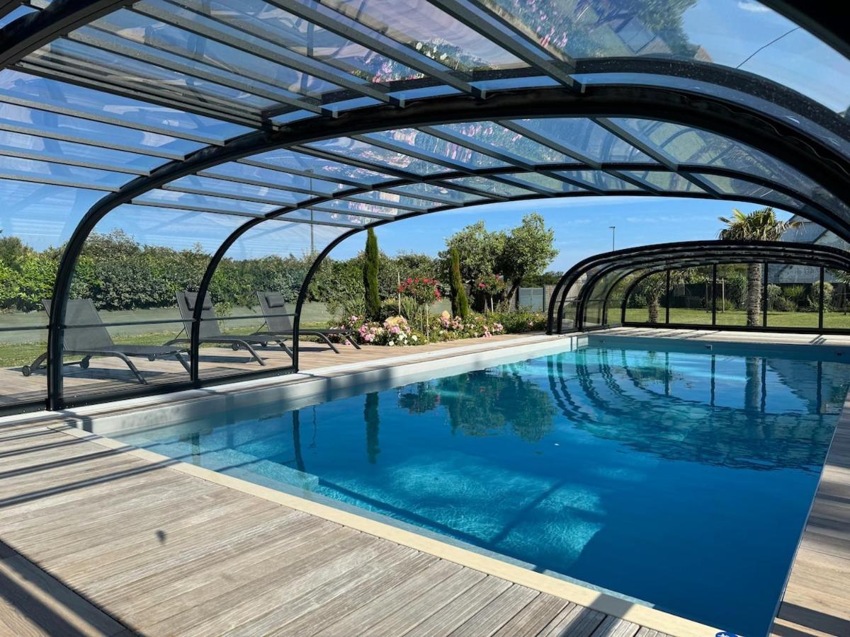 Superbe Villa Tout Confort Avec Piscine Chauffee Er Couverte Et Spa A 2 Pas De La Plage Fouesnant Zewnętrze zdjęcie